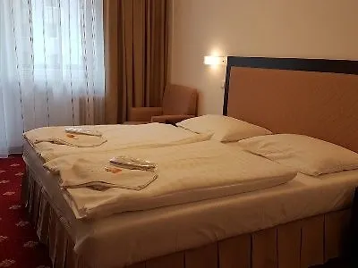 ホテル ニヴィー