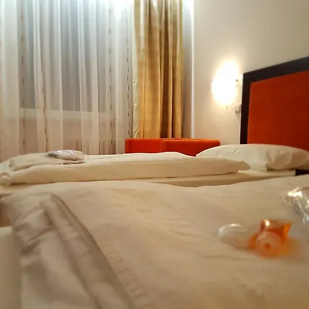 Nivy Hotel
